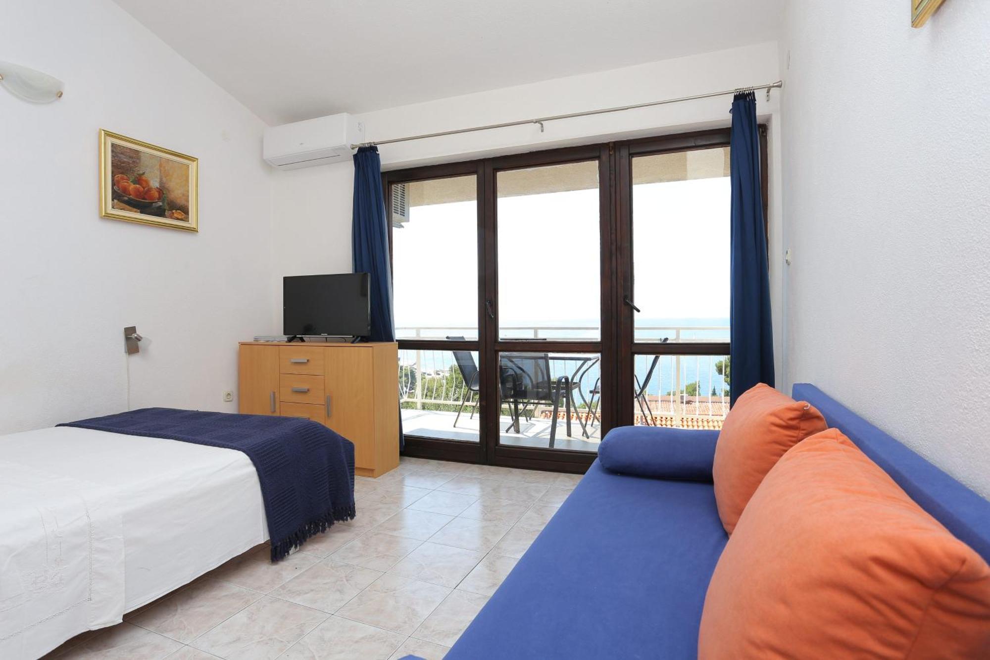 Apartments By The Sea Baska Voda, Makarska - 300 Bagian luar foto