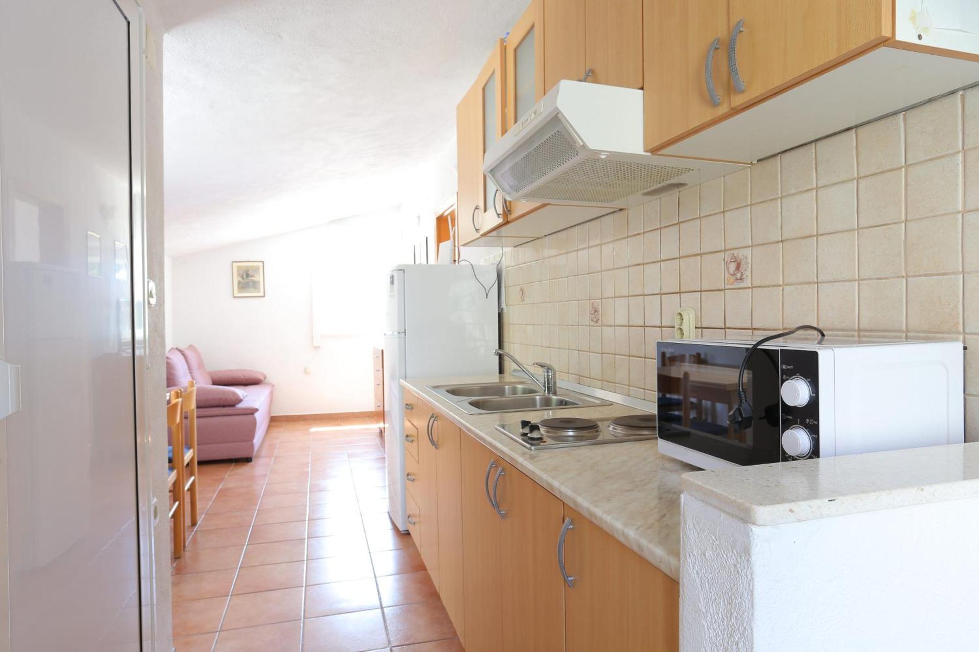 Apartments By The Sea Baska Voda, Makarska - 300 Ruang foto